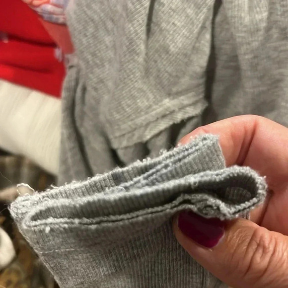 Free People We The Free Grapevine Light Gray Tunic style top in XS - Picture 13 of 13